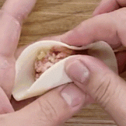 怎么做饺子皮筋道十足_饺子皮怎么做又薄又筋视频