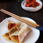 白菜辣椒饺子「白菜大辣椒饺子的做法」