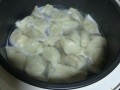 电饭锅水饺的做法（电饭煲水饺怎么煮）