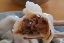 香菇酸菜水饺的做法