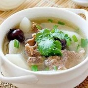 核桃羊肉水饺的做法_核桃仁炖羊肉