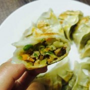 卷心菜包饺子怎么做好吃