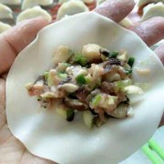 蘑菇饺子用不用水焯-蘑菇做饺子馅用焯水