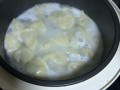 煮饺子用冷水盖盖子（煮饺子用冷水热水）