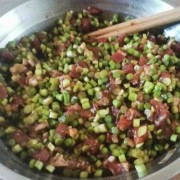 猪肉蒜苔包子馅的做法窍门 猪肉蒜苔饺子馅怎么做好吃