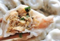  虾五花肉饺子「虾和五花肉怎么做肉馅」