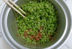 韭菜扁豆水饺（扁豆韭菜饺子的做法）