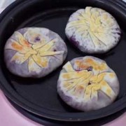 饺子皮紫薯饼烤箱做法大全_彩色饺子紫薯皮做法