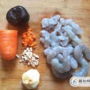 鲜虾香菇饺子馅的做法-青虾香菇饺子做法大全图解