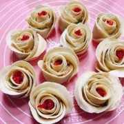 怎么制作玫瑰饺子,玫瑰馅饺子的做法大全集 