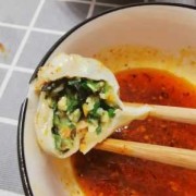 韭菜鸡蛋木耳包饺子-鸡蛋韭菜木耳饺子怎么做