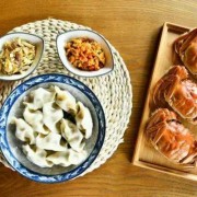  大闸蟹的饺子怎么做「大闸蟹可以和饺子一起吃吗」