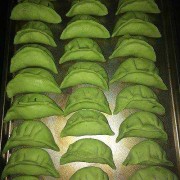 用菠菜怎样做成绿色的饺子馅 用菠菜怎样做成绿色的饺子
