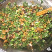 香菇韮菜馅饺子的做法