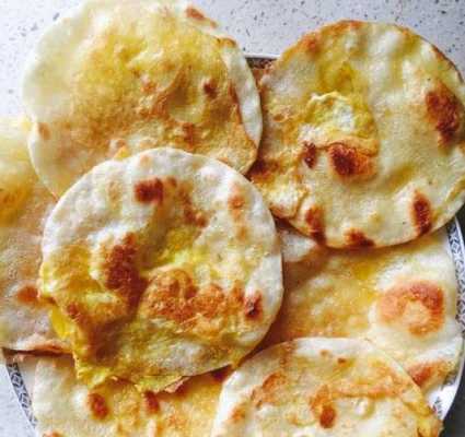  怎样煎饺子皮「煎饺子皮怎么做才松软好吃」 第3张