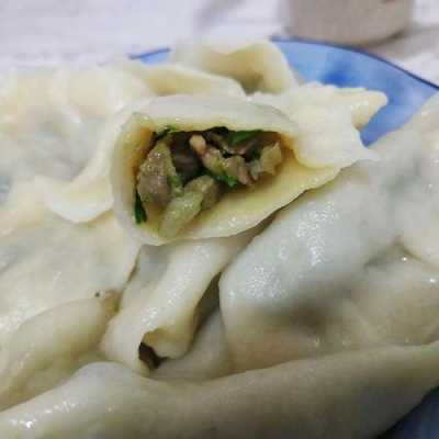 如何做香菇韭菜陷水饺_香菇韭菜馅儿饺子怎么做  第2张