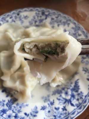 地道胶东人教你做海鲜鲅鱼水饺-鲅鱼海鲜水饺的做法  第3张