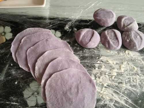 紫甘蓝水饺皮做法  第2张
