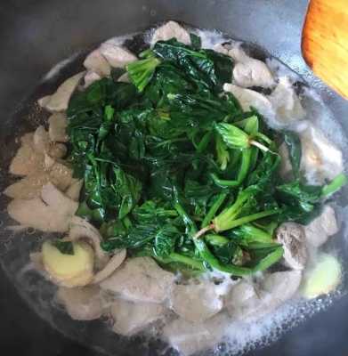 猪肝菠菜馅的饺子做法-波菜猪肝水饺的做法  第2张