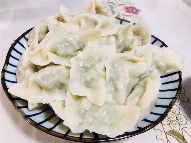 水饺米饭一起吃,水饺米饭一起吃会中毒吗  第2张